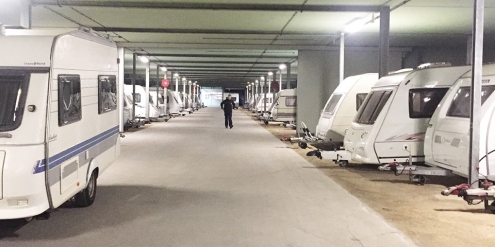 The Pros and Cons of Replacing Your Caravan Battery with a Lithium Battery